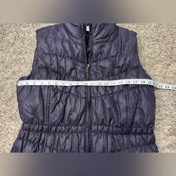 Coldwater Creek Vest Women’s Size 14 L Dark Purple Stretch Puffer Quilted - Picture 4 of 10